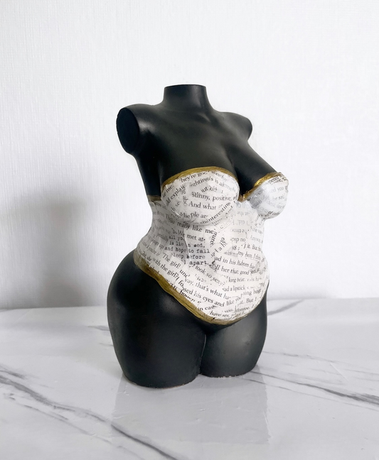 Umi Body Sculpture (8'' Tall)