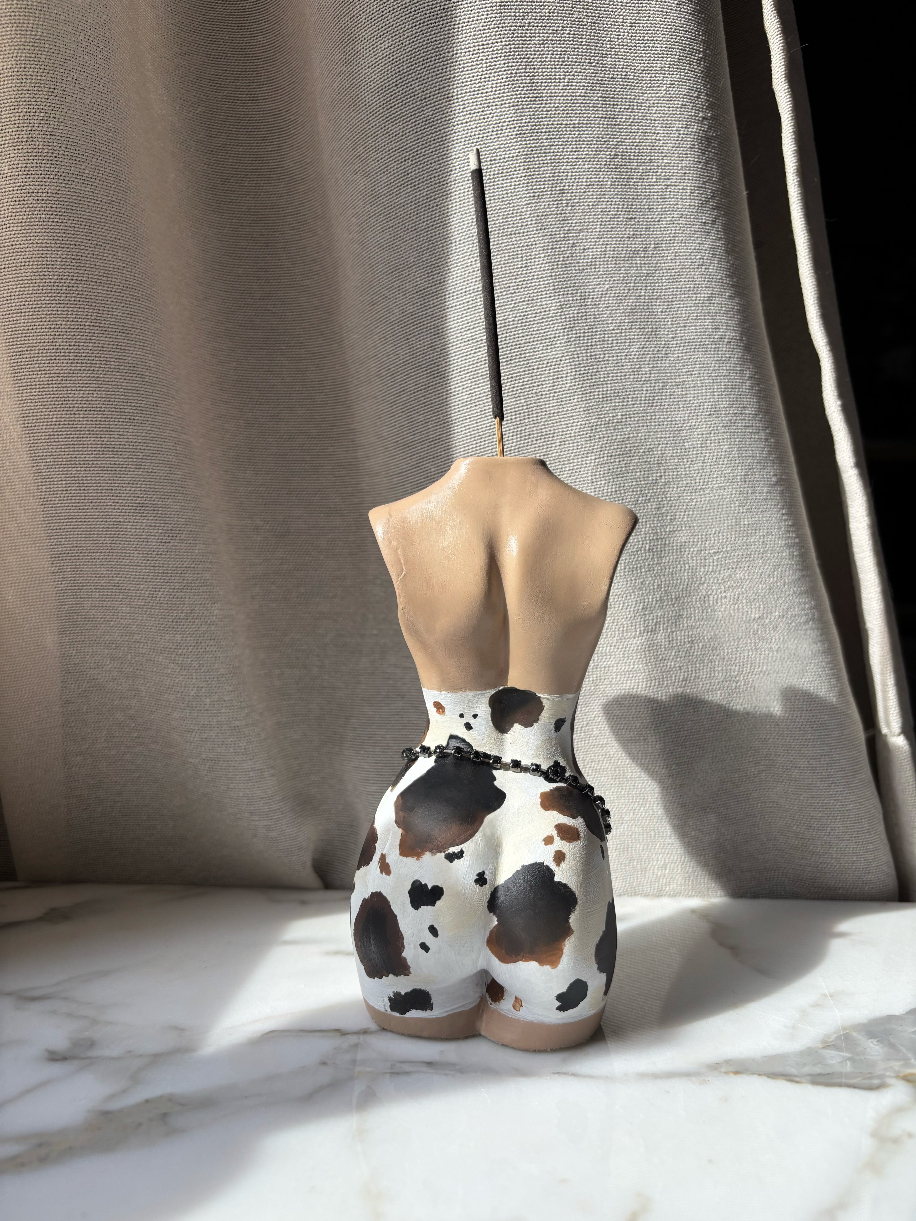Maison Sauvage Muse Incense Holder
 | Concrete Mini Statue